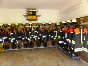 Feuerwehranzüge FFW Innenried